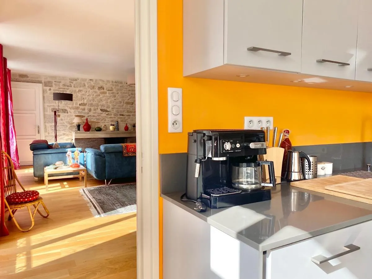 Apartament Le Quai 18 - Luxe - Plein Centre - Vue Dur Les Quais - Wifi - Parking Quimper