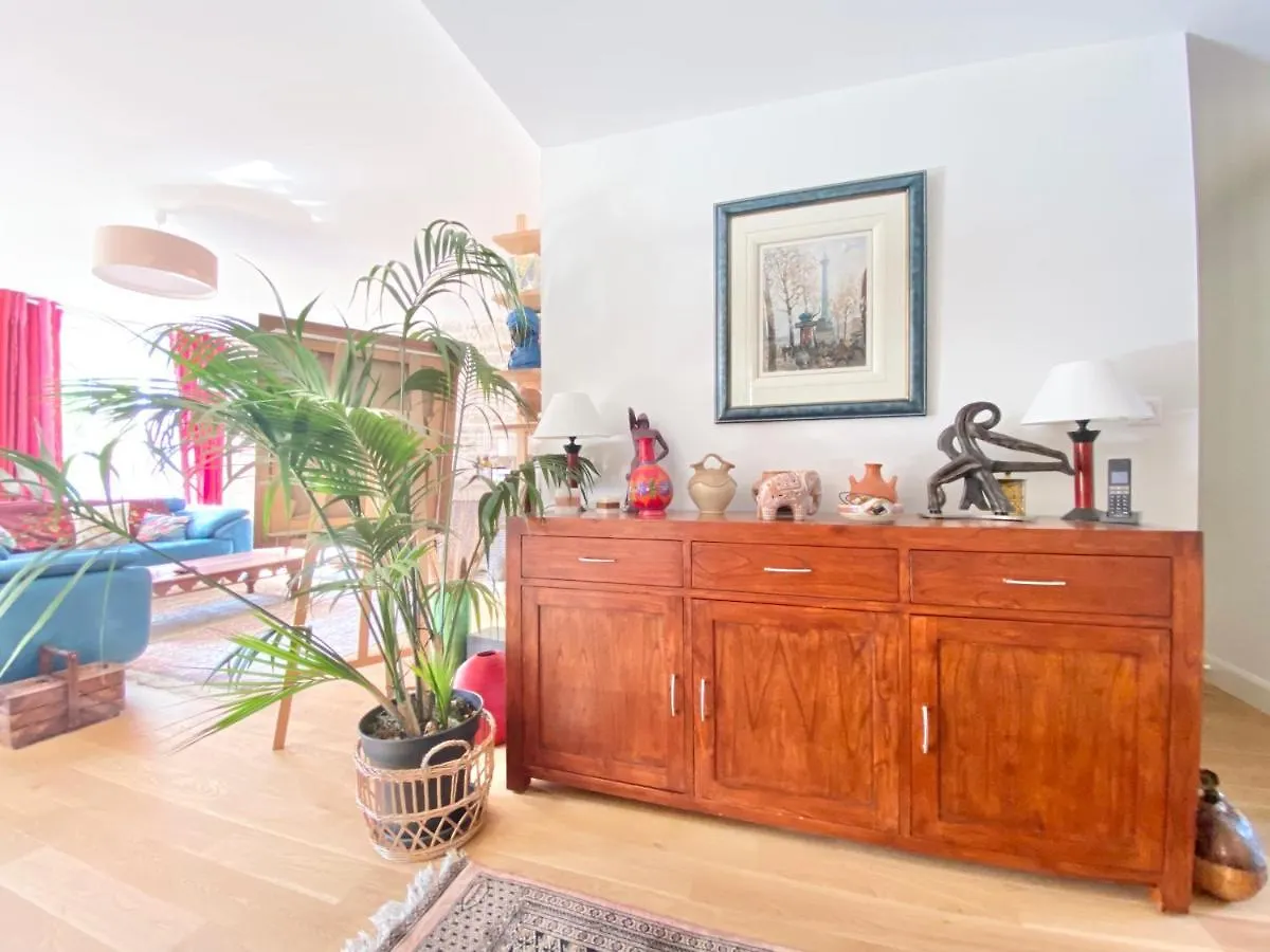 Apartament Le Quai 18 - Luxe - Plein Centre - Vue Dur Les Quais - Wifi - Parking Quimper 0*,  Francja